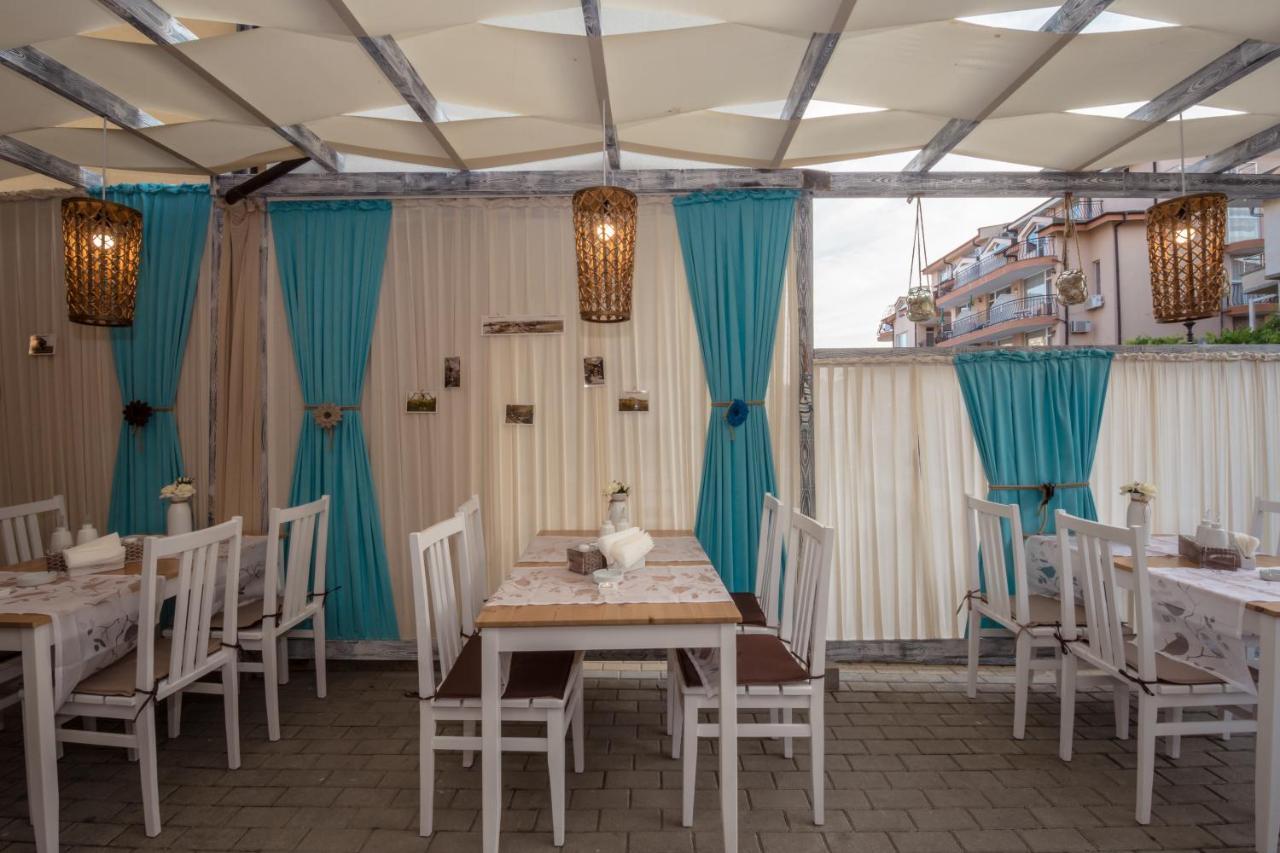 Семеен Хотел Бриз Sozopol Exterior foto