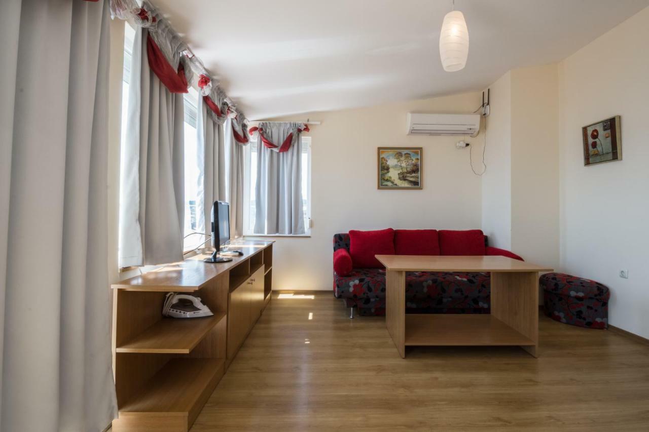 Семеен Хотел Бриз Sozopol Exterior foto